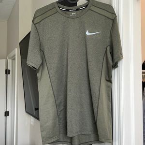 Nike Dri Fit running t shirt